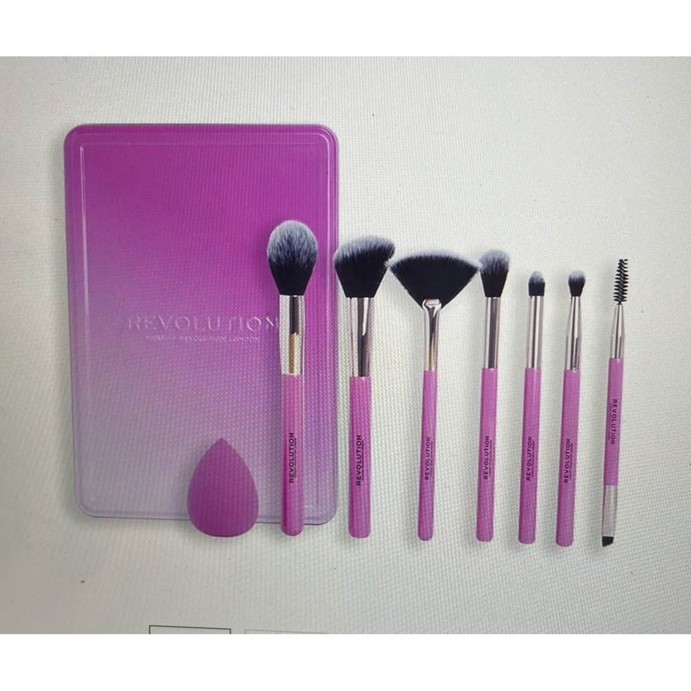 8 Piece Make Up Revolution Brush Set- Gift Lot